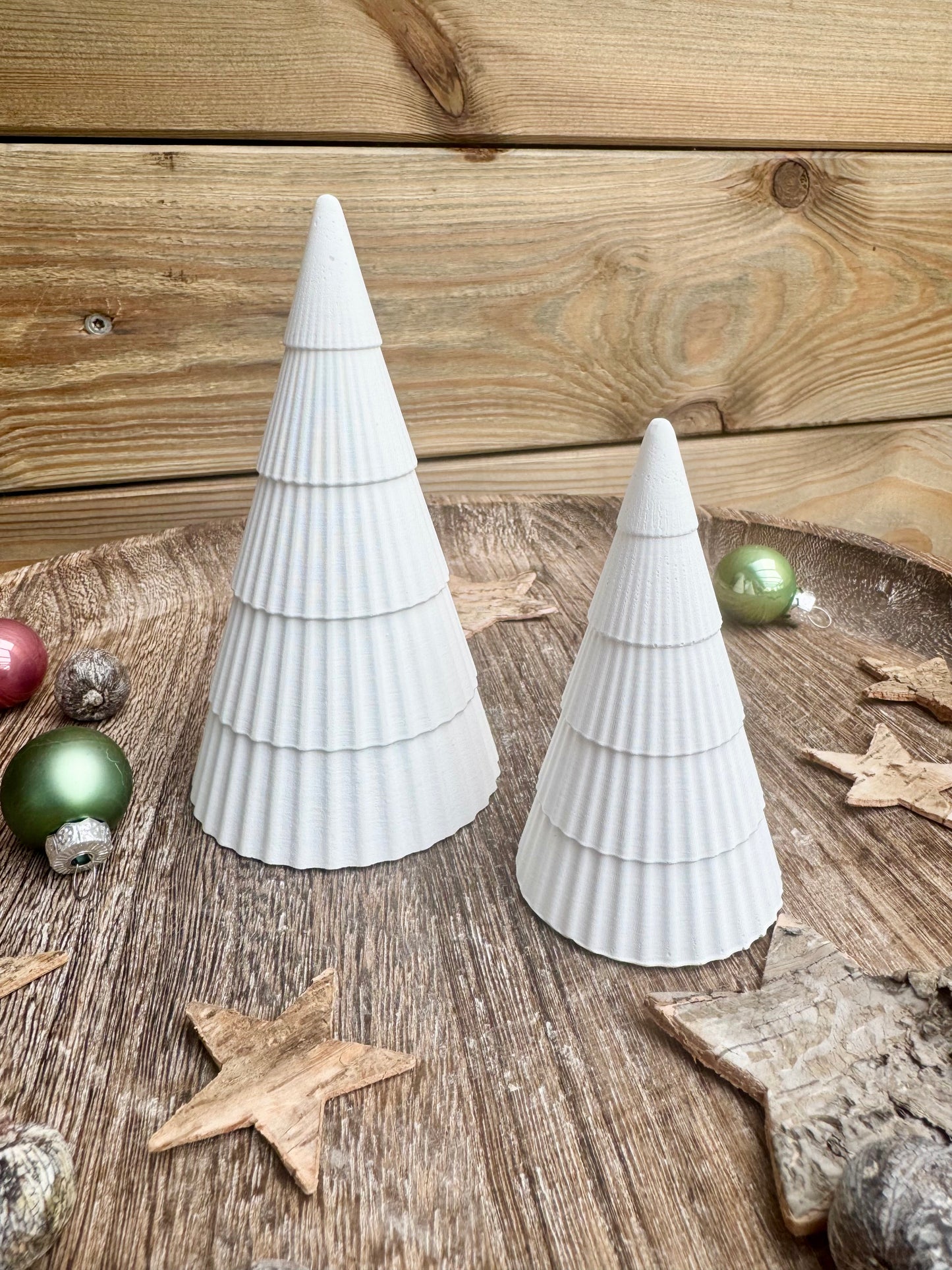 Silikonform Tannenbaum mit Streifen in 2 Größen
