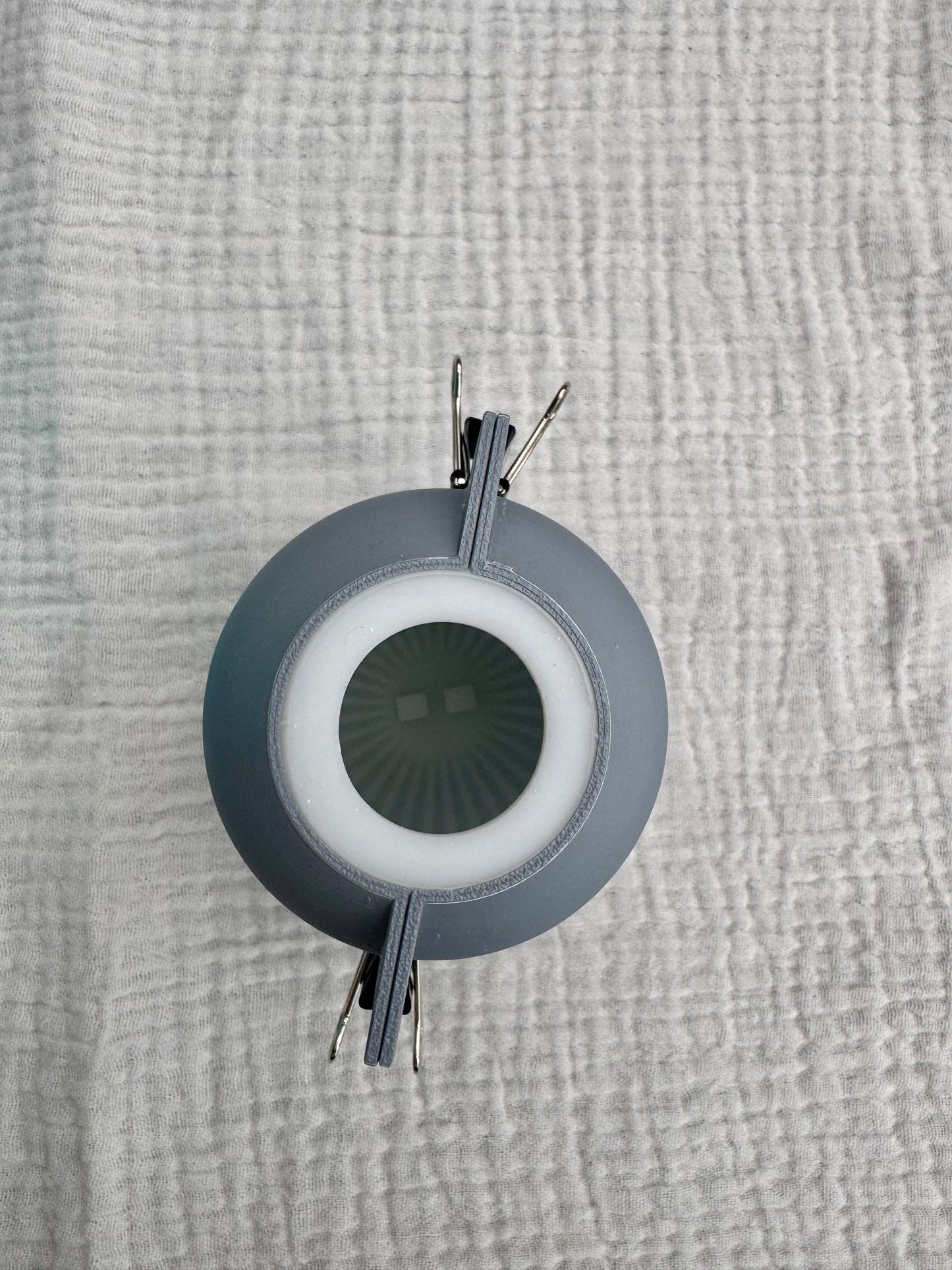 Silikonform Osterei Paula mit Steckohren in 2 Größen