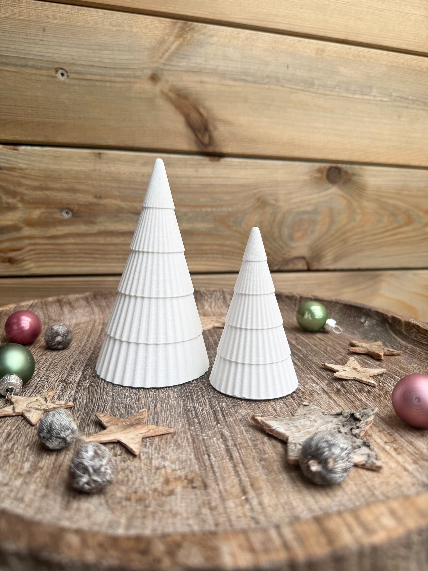 Silikonform Tannenbaum mit Streifen in 2 Größen